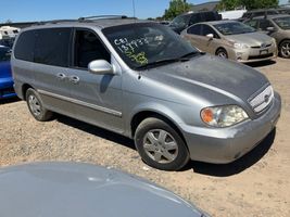 2005 KIA SEDONA 