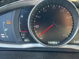 2016 VOLVO XC70 