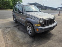 2005 JEEP LIBERTY 