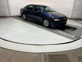 2013 VOLKSWAGEN PASSAT S
