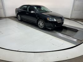2010 LINCOLN MKZ 