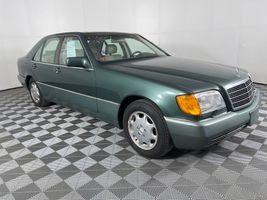 1994 MERCEDES-BENZ S CLASS S320