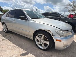 2002 LEXUS IS 300 BASE