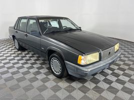1991 VOLVO 740 