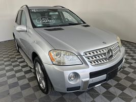 2008 MERCEDES-BENZ M CLASS ML550
