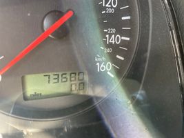 2003 VOLKSWAGEN GOLF GL