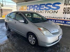 2004 TOYOTA PRIUS 