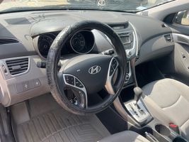 2011 HYUNDAI ELANTRA 