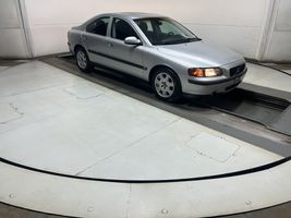 2001 VOLVO S60 T5