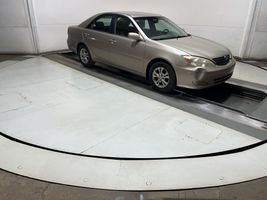2004 TOYOTA CAMRY 