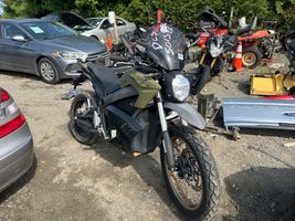 2013 ZERO MOTORCYCLES INC. DSR 