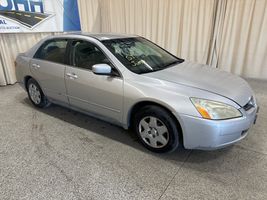 2005 HONDA ACCORD LX