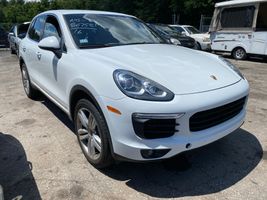 2016 PORSCHE CAYENNE DIESEL