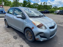 2010 TOYOTA YARIS 