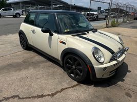 2005 MINI COOPER BASE