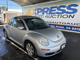 2007 VOLKSWAGEN NEW BEETLE 