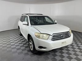 2009 TOYOTA HIGHLANDER BASE