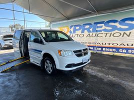 2013 DODGE GRAND CARAVAN SE