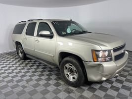 2013 CHEVROLET SUBURBAN 2500 LT