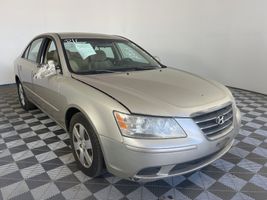2010 HYUNDAI SONATA GLS