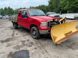 2005 FORD F250SD LARIAT