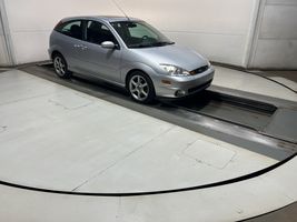 2004 FORD FOCUS SVT