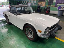 1975 TRIUMPH  TR6