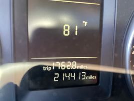 2010 VOLKSWAGEN JETTA 