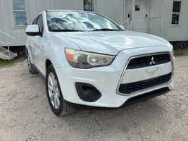 2014 MITSUBISHI OUTLANDER SPORT ES