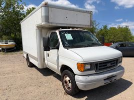 2006 FORD COMMERCIAL VANS E450