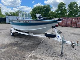 1995 SYLVAN 17 FT 0 IN