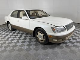 1999 LEXUS LS 400 
