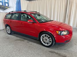 2005 VOLVO V50 BASE