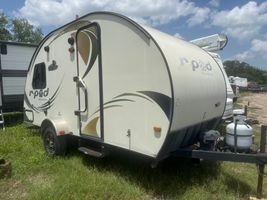 2014 FOREST RIVER R-POD