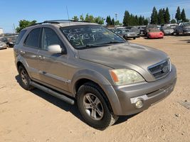 2004 KIA SORENTO 