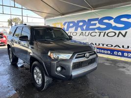 2022 TOYOTA 4RUNNER SR5