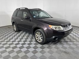 2013 SUBARU FORESTER X PREMIUM