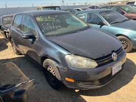 2011 VOLKSWAGEN GOLF BASE