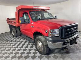 2006 FORD F350SD 