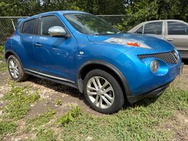 2011 NISSAN JUKE SV