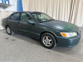 2000 TOYOTA CAMRY 