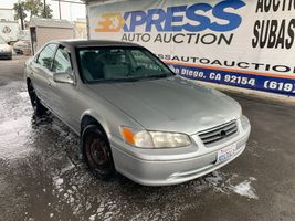 2000 TOYOTA CAMRY 