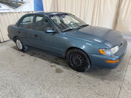 1995 TOYOTA COROLLA BASE