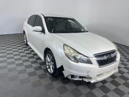 2013 SUBARU LEGACY 