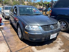 2002 VOLKSWAGEN PASSAT GLS
