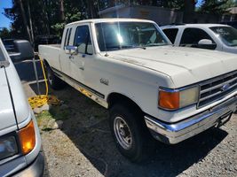 1987 FORD F250 