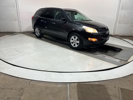 2009 CHEVROLET TRAVERSE LT