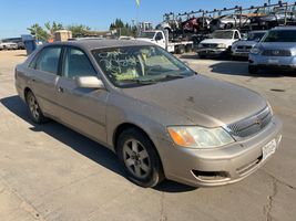 2002 TOYOTA AVALON 
