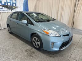 2013 TOYOTA PRIUS BASE