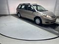 2009 TOYOTA SIENNA